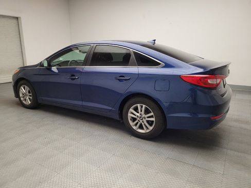 Used 2017 Hyundai Sonata SE image 3