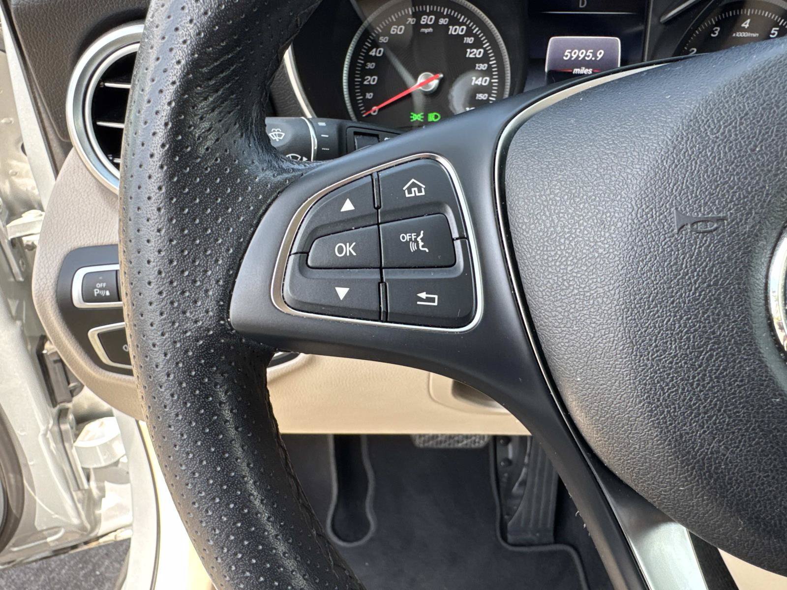 Used 2019 Mercedes-Benz GLC 300 image 31