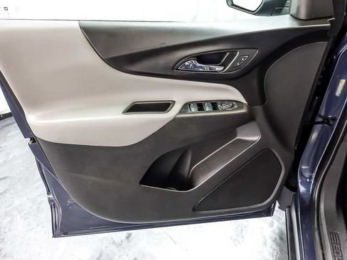 Certified 2019 Chevrolet Equinox LS w/ LS Convenience Package FWD image 25