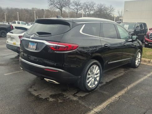 Used 2020 Buick Enclave Premium w/ Sun and Sites Package image 6