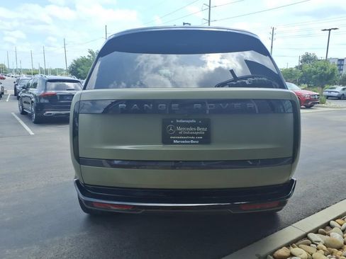 Used 2024 Land Rover Range Rover Long Wheelbase Autobiography AWD/4WD image 5