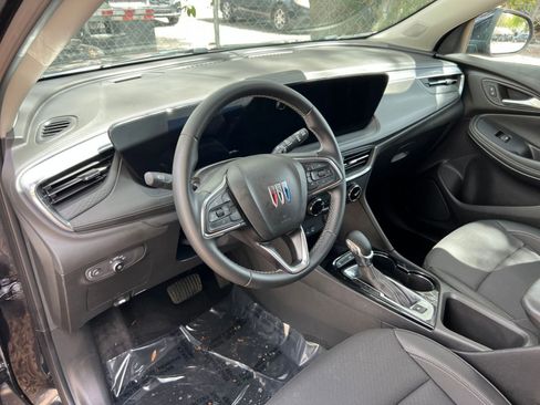 Used 2025 Buick Encore GX Preferred image 29