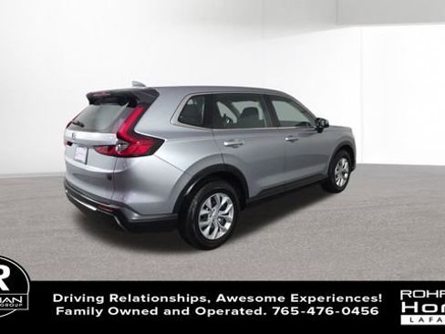 Used 2023 Honda CR-V LX image 9