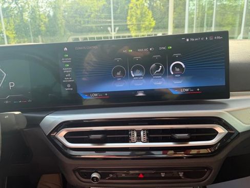 Used 2024 BMW 430i xDrive Convertible w/ Premium Package AWD/4WD image 14