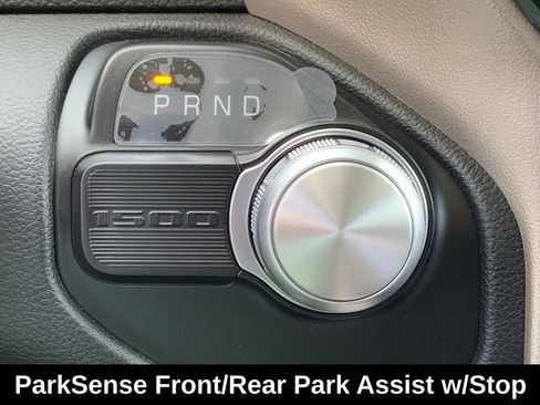 Used 2022 RAM 1500 Laramie image 9