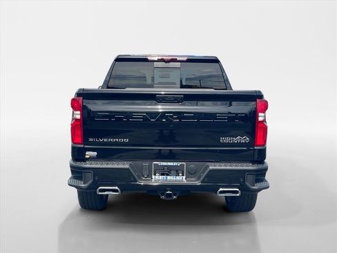 Used 2025 Chevrolet Silverado 1500 High Country AWD/4WD image 6