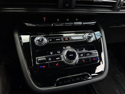 Used 2021 Lincoln Corsair FWD image 29