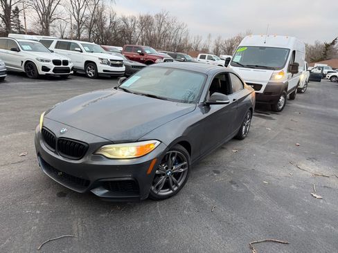 Used 2016 BMW M235i xDrive Coupe image 2