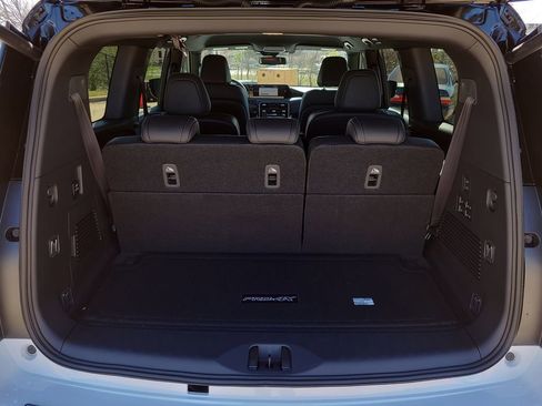 New 2026 Nissan Armada PRO-4X w/ Captain's Chari Seat Package image 8