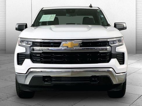 Used 2023 Chevrolet Silverado 1500 LT AWD/4WD image 2