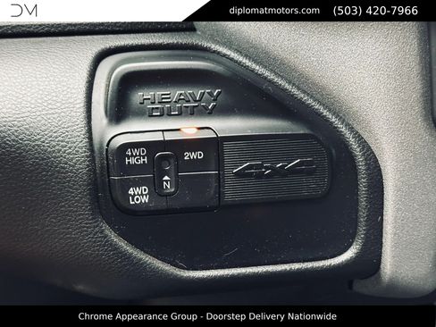 Used 2024 RAM 3500 Tradesman w/ Chrome Appearance Group AWD/4WD image 38