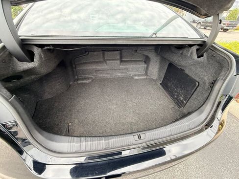 Used 2015 Toyota Avalon XLE Touring image 10