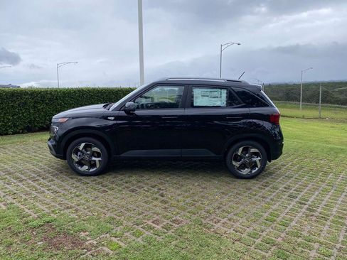 New 2026 Hyundai Venue SEL image 22