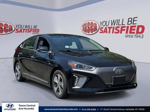 Used 2019 Hyundai Ioniq Limited FWD image 1