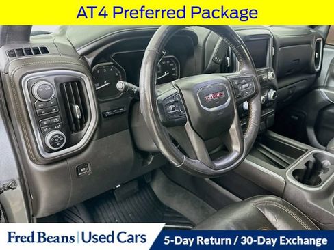 Used 2020 GMC Sierra 1500 AT4 w/ AT4 Premium Package AWD/4WD image 12