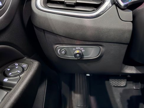 Certified 2022 Chevrolet Equinox LT image 25