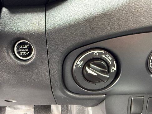 Used 2022 Nissan Frontier S w/ Technology Package image 20