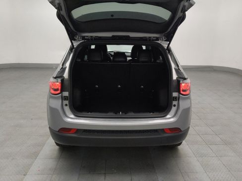 Used 2024 Jeep Compass Latitude image 29