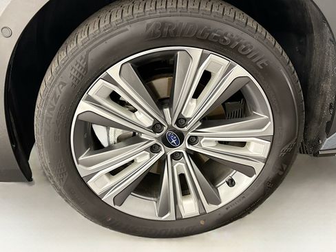 Used 2024 Subaru Solterra AWD/4WD image 11