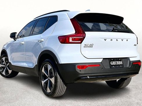New 2026 Volvo XC40 B5 Plus w/ Protection Package Premier AWD/4WD image 6