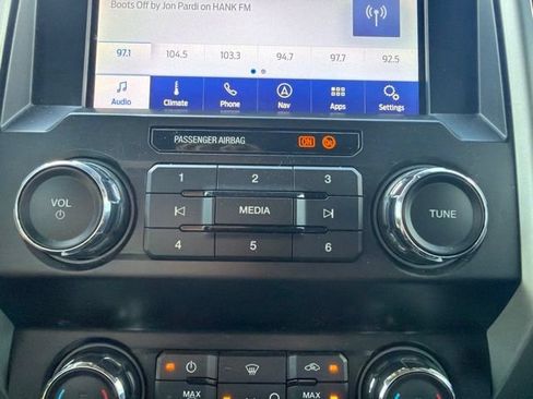 Used 2021 Ford F450 Lariat w/ Lariat Ultimate Package AWD/4WD image 38