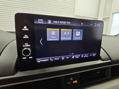 Used 2025 Honda Pilot Touring image 18