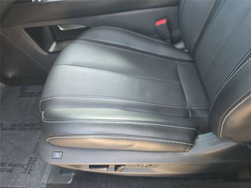 Used 2022 INFINITI QX60 Sensory w/ Cargo Package AWD/4WD image 16