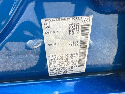 Used 2025 Nissan Altima 2.5 SR FWD image 32