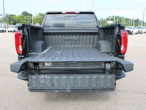 Used 2022 GMC Sierra 1500 AT4 w/ AT4 Premium Package AWD/4WD image 21