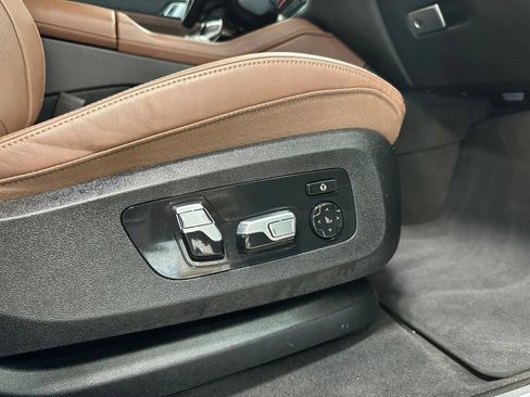 Used 2023 BMW X6 M50i AWD/4WD image 48
