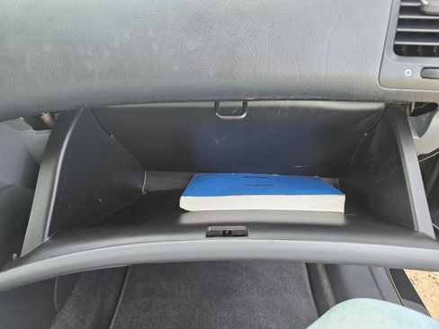 Used 2004 Honda Accord LX image 28