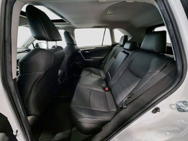 Certified 2023 Toyota RAV4 XLE Premium AWD/4WD image 20