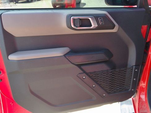 Used 2023 Ford Bronco Big Bend AWD/4WD image 12