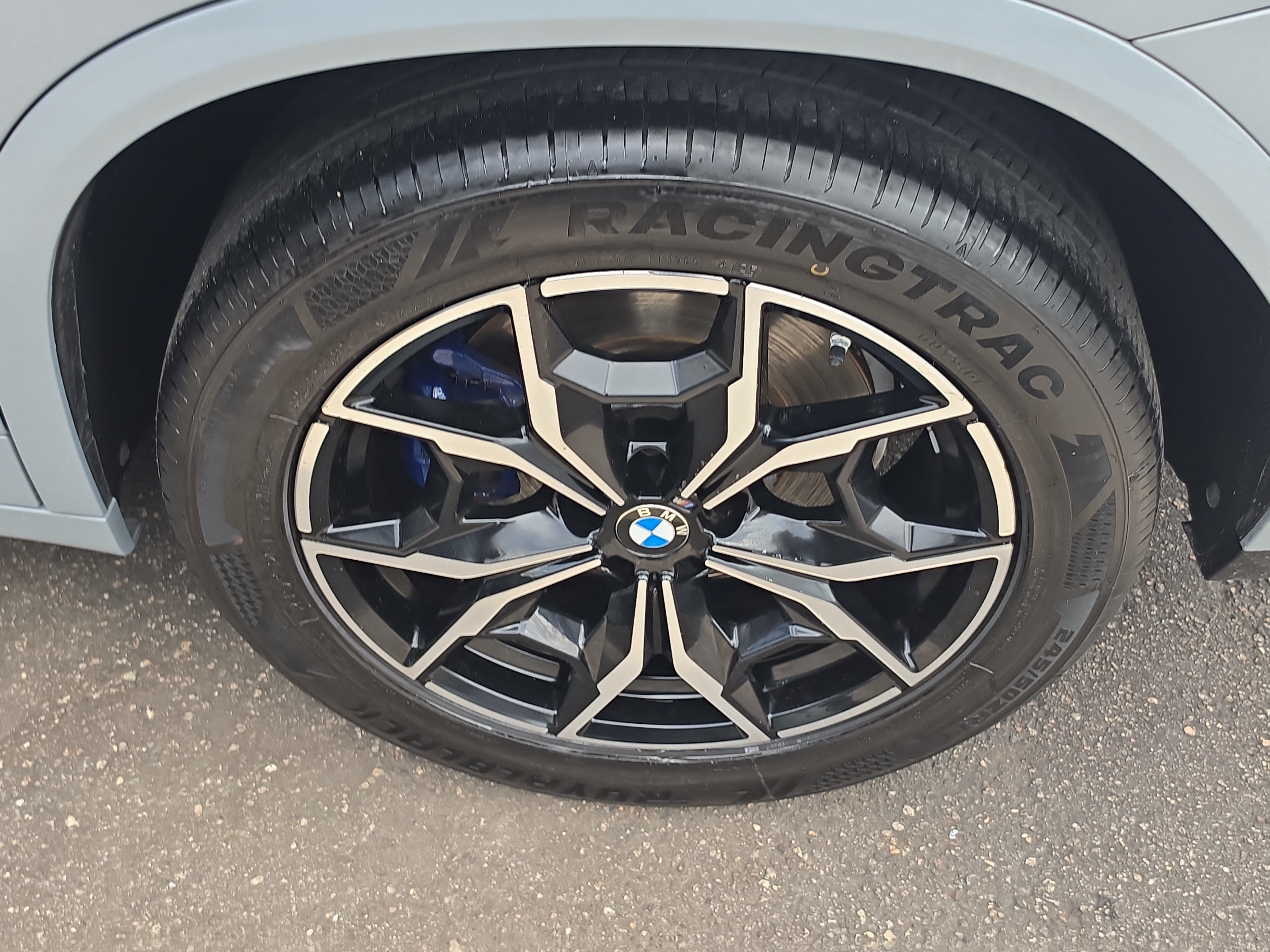 Used 2024 BMW X4 M40i w/ Premium Package AWD/4WD image 26