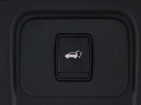 Certified 2024 Nissan Murano Platinum w/ Cargo Package FWD image 18