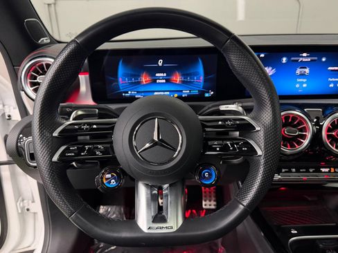 Certified 2025 Mercedes-Benz CLA 35 AMG 4MATIC image 30