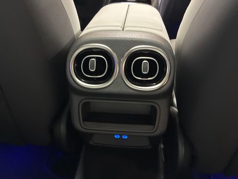 New 2026 Mercedes-Benz GLC 350e 4MATIC image 19