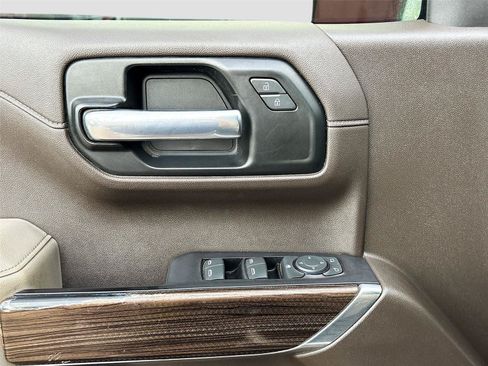 Used 2020 Chevrolet Silverado 1500 LT w/ All-Star Edition RWD image 17