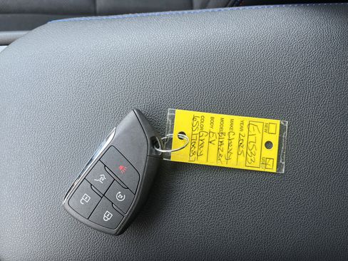 Used 2025 Chevrolet Blazer EV RS image 36