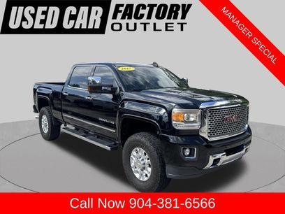Used 2015 GMC Sierra 2500 Denali w/ Duramax Plus Package