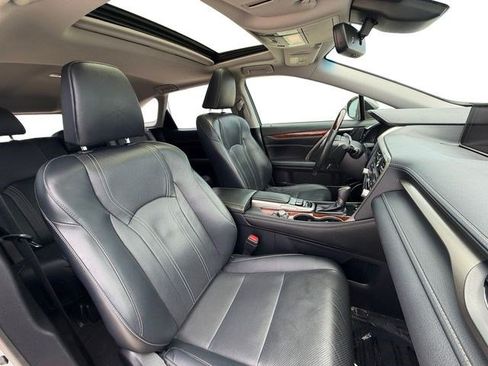 Used 2019 Lexus RX 350L FWD image 16
