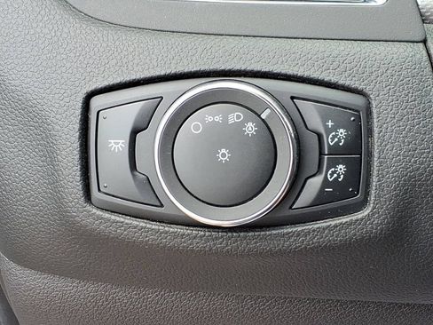 Used 2013 Ford Edge SEL FWD image 15