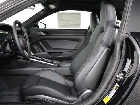 New 2026 Porsche 911 Carrera image 5