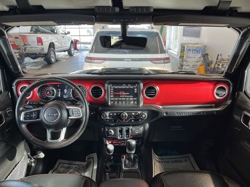 Used 2022 Jeep Wrangler Rubicon w/ Cold Weather Group image 15