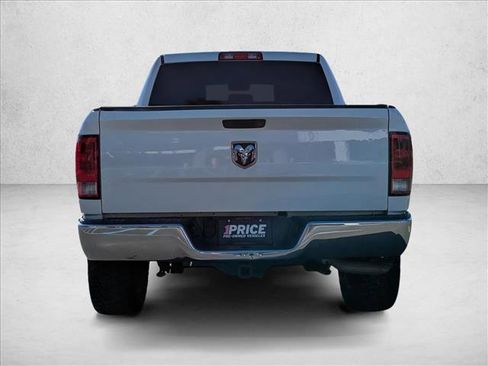 Used 2019 RAM 1500 Tradesman w/ Chrome Appearance Group image 6