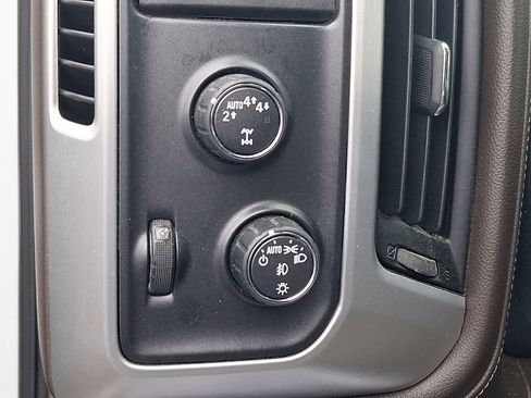 Used 2018 GMC Sierra 1500 SLT w/ SLT Premium Package image 27