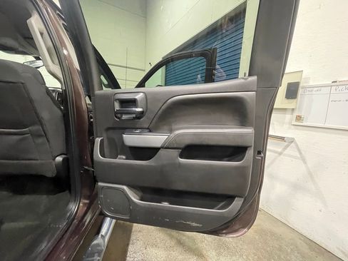 Used 2016 Chevrolet Silverado 2500 LT w/ All Star Edition image 34