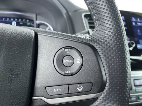 Used 2025 Honda Passport EX-L image 30