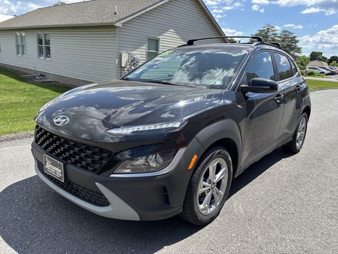 Used 2023 Hyundai Kona SEL AWD/4WD image 8