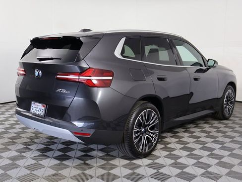 Used 2025 BMW X3 xDrive30i w/ Convenience Package image 4